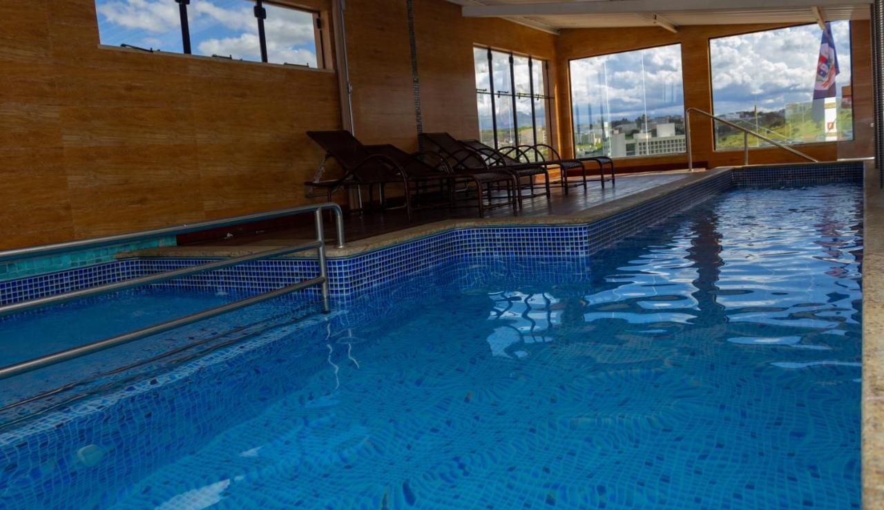 Granlago Hotel ポウゾ・アレグレ エクステリア 写真